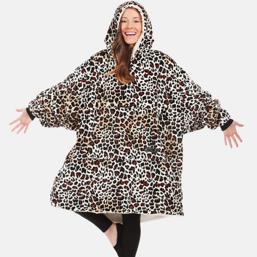The Comfy in Leopard the wearable blanket